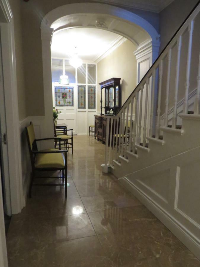 Devon View House Bed & Breakfast Youghal Ngoại thất bức ảnh